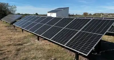 En plena Santa Fe: así es la primera planta cloacal del país que funciona con energía solar