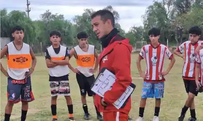 Estudiantes de La Plata Busca Talentos en Monteros: Pruebas Gratuitas para Pequeños Futbolistas