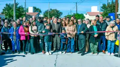 Más de 50 cuadras pavimentadas: la obra que transforma el barrio Néstor Kirchner