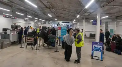 El viejo aeropuerto de Tucumán ya no existe: así funciona el check-in provisorio que sorprende a los pasajeros