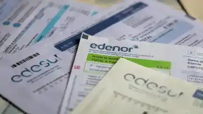 El gobierno bonaerense pagará más de $10.500 millones a Edenor y Edesur: ¿qué barrios se benefician?