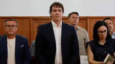 Crearon un cargo a medida para su hermano: la Justicia española lo inhabilitó 9 años