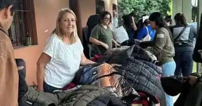 Comprar por una causa: la feria de garage que ayuda a familias con hijos enfermos en Salta