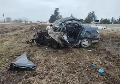 Tragedia en la Autopista Tucumán-Famaillá: Choque Frontal Deja Tres Muertos
