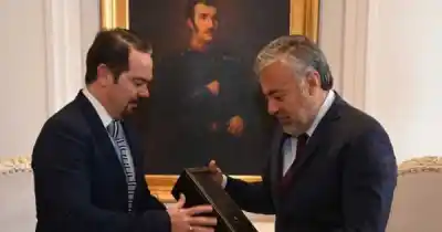 La carta que Cornejo le envió al embajador francés sin mencionar a Casado