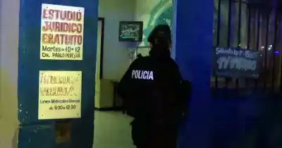 Un profesor de música la citó a su casa y lo que pasó en la segunda clase dejó helada a toda la familia