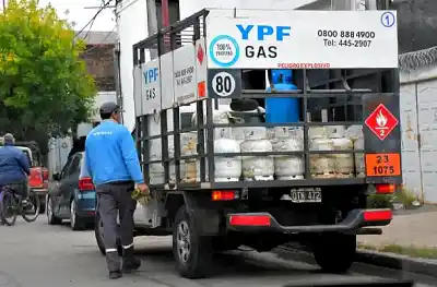 En Sáenz Peña, la garrafa de 10 kilos ya cuesta $35.000 y el tubo de 45 se disparó a $110.000