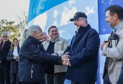 Passalacqua en Puerto Leoni: "Son momentos difíciles pero, con esperanza"