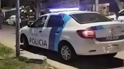 Murió tras un violento asalto en Villa Mercedes: las cámaras captaron al sospechoso saliendo solo de un descampado