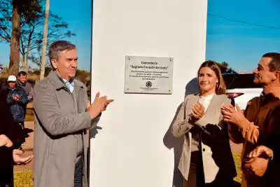 El detalle de las obras que Zdero y Panzardi revisaron antes del acto por los 138 años de Laguna Blanca