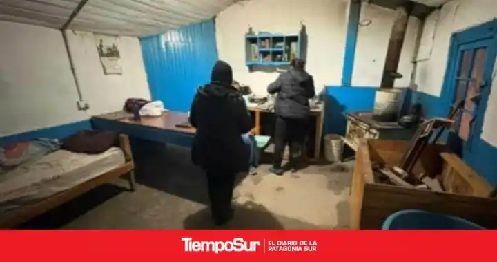 Nieve, escarcha y un río imposible: así rescataron a un peón rural descompensado en Santa Cruz