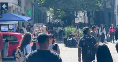 El centro de Salta estalla de celeste y blanco: la previa de la semifinal ya se vive en las calles
