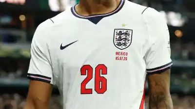 La polémica razón por la que Inglaterra esconde su estrella mundialista en la camiseta