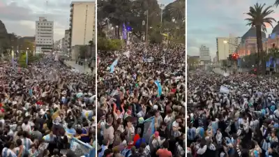 El festejo que paralizó Tucumán: así vivió la Plaza Independencia el pase a la final