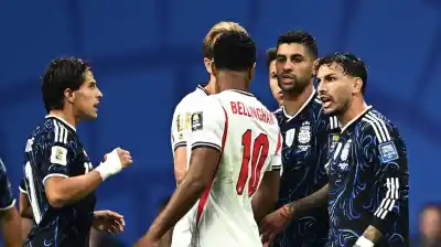 El tenso cruce entre Paredes y Bellingham que encendió la semifinal