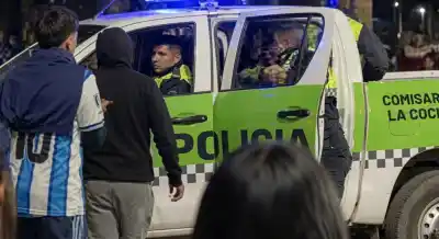 Festejos que terminaron en caos: disparos y corridas en La Cocha tras el pase de Argentina