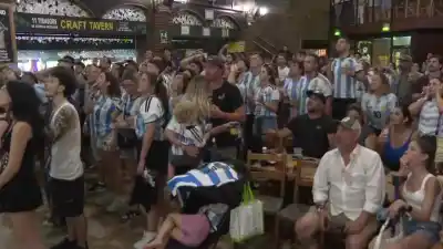 El festejo que cruzó océanos: las imágenes que muestran cómo celebraron los hinchas argentinos en cada rincón del mundo