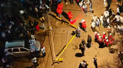 Festejos del Mundial 2026: un semáforo cayó sobre un hincha en Mar del Plata