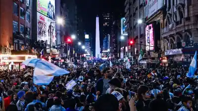 Argentina explotó de alegría: las imágenes que dejó el triunfo ante Inglaterra