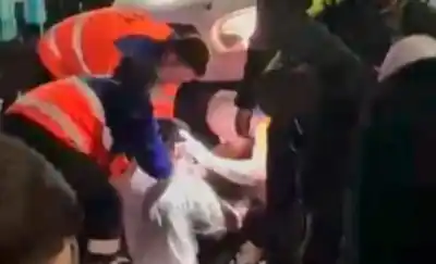 De la euforia al horror: un botellazo lo mandó a Terapia y el hospital colapsó en Pico