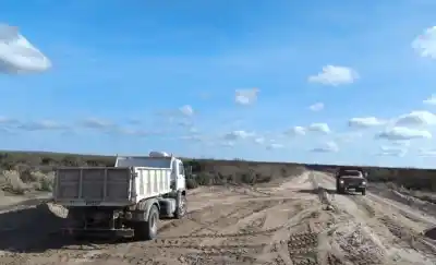 El drama de vivir aislado: la obra vial que salva vidas en el oeste pampeano