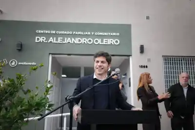Kicillof lanzó un duro mensaje a los senadores: "Que piensen en la celeste y blanca"