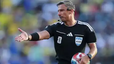 La FIFA designó al árbitro de la final: ¿quién es Slavko Vincic y por qué genera polémica?