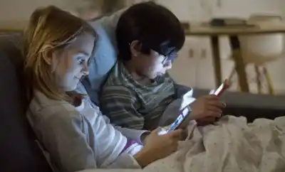 El dato que preocupa a los padres tucumanos: más del 60% de los niños de 8 años ya tiene celular propio
