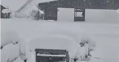 La nieve ya superó los 40 centímetros en Alta Montaña y el panorama es peor de lo que se esperaba