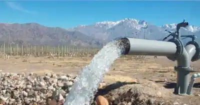 Inversión millonaria: Mendoza destina más de $12.500 millones para obras de agua potable