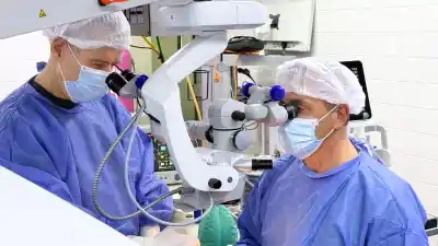 Una joven de 17 años recuperó la visión gracias al primer trasplante de córnea pediátrico en Catamarca