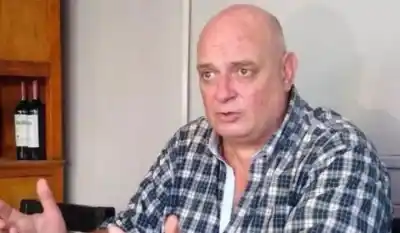 El guiño que reavivó el sueño de un frente radical-Kicillof para frenar a Milei