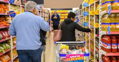 No te quedes sin provisiones: los supermercados de Salta cierran antes este domingo por la final del Mundial