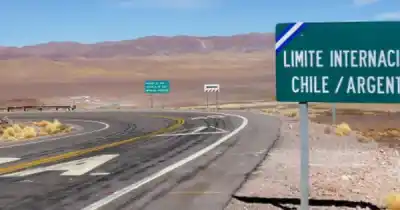 Viento, caos y un camión varado: cerraron el Paso de Jama y nadie sabe cuándo reabre