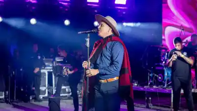 Arrancó el Poncho en El Patio: música, danza y un estreno que promete emociones fuertes