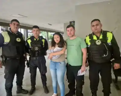 Desesperante momento en Las Talitas: un bebé dejó de respirar y la Policía lo salvó en pleno traslado
