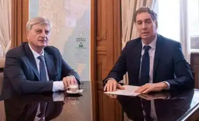El plan oculto de Ziliotto para rescatar las 636 viviendas que Milei dejó caer