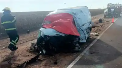 Choque frontal en Córdoba: dos muertos y un tramo de la Ruta 4 que suma otra tragedia