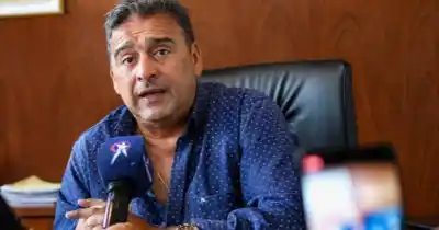 Susto en la ruta 68: el ministro de Salud de Salta sufrió un accidente en moto