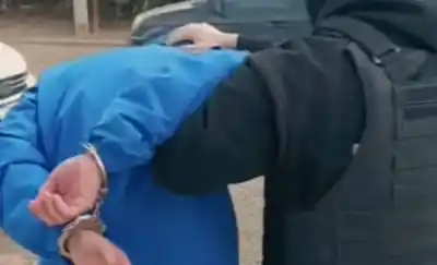 Entraron armados a una casa de Barrio Sur y lo que la Policía encontró en los allanamientos los dejó helados