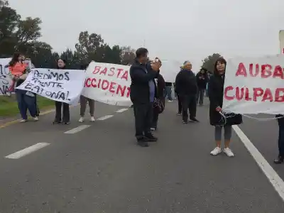 Cortaron la Ruta 2 tras la muerte de una nena y lanzaron un duro reclamo