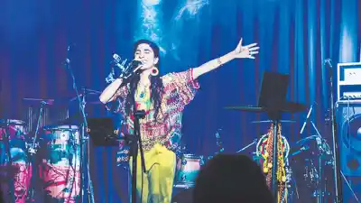 Llegó desde La Plata para conquistar el Poncho con reggae catamarqueño
