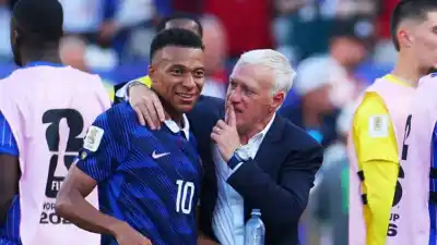 El conmovedor mensaje de Mbappé a Deschamps antes de su último partido en un Mundial