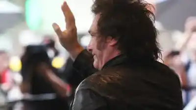 Milei ve la final en Olivos y su gobierno se enreda con Malvinas: ¿qué dijo?