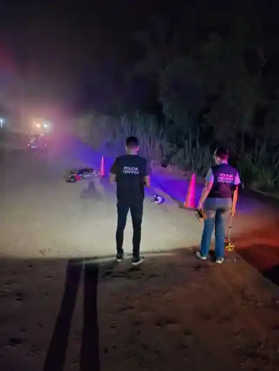 Cayó de su moto en un camino de tierra y terminó hospitalizado