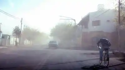 Alerta naranja en La Rioja: el viento Zonda llega con ráfagas de hasta 85 km/h
