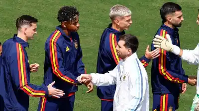 El emotivo gesto de Messi con Lamine Yamal que nadie esperaba en la previa del Mundial
