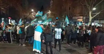 La derrota no apagó el fervor: así vivió Mendoza la final del Mundial
