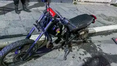 ¿Hinchada o motores? El viral que explotó contra "los pibitos de las motitos" y sus escapes