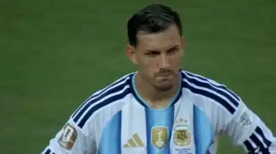 La imagen que rompió el corazón de los hinchas: Paredes no pudo contener las lágrimas tras la derrota